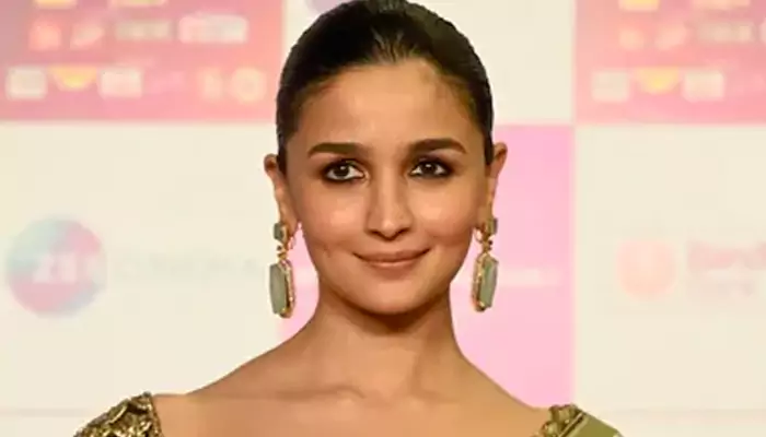 Hope Gala in London: Details About The Event & Alia Bhatt’s Other Charitable Initiatives